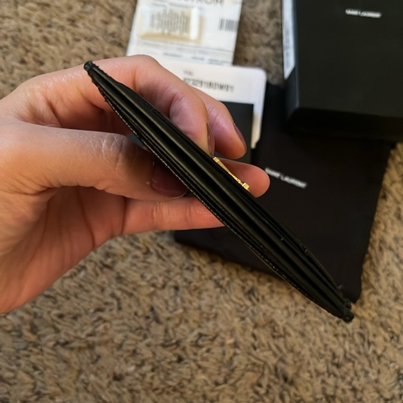 Saint Laurent Black Chevron Quilted Leather Card Case - Picture 4 of 10